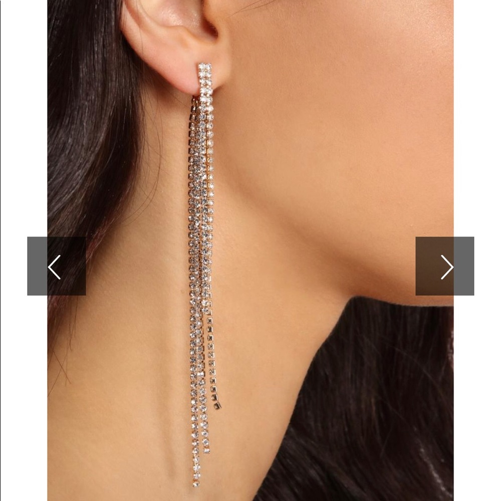 NWT & free with purchase!